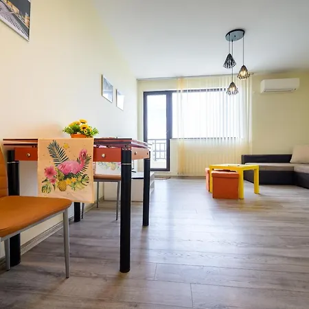 Panoramic Studio 15 Min From All In Bypmm * Plovdiv