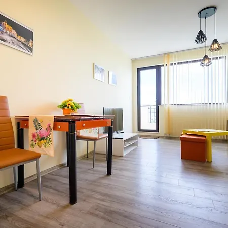 Panoramic Studio 15 Min From All In Bypmm Apartment