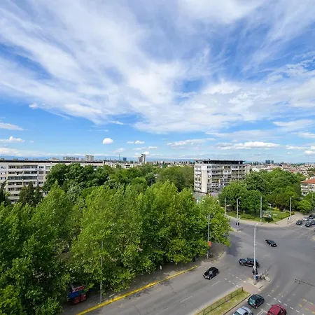 Panoramic Studio 15 Min From All In Bypmm * Plovdiv
