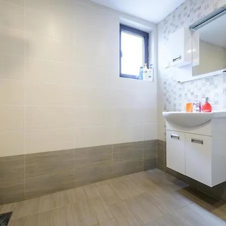 Panoramic Studio 15 Min From All In Bypmm Plovdiv