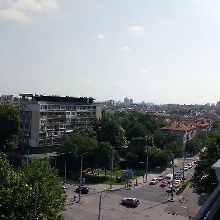 Panoramic Studio 15 Min From All In Bypmm Apartment Plovdiv